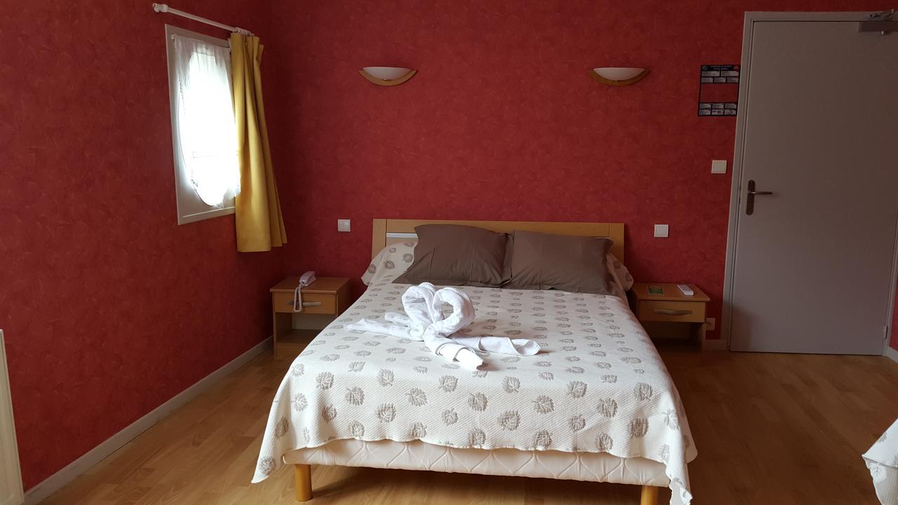 Auberge Le Cheylet Apchon Exteriér fotografie