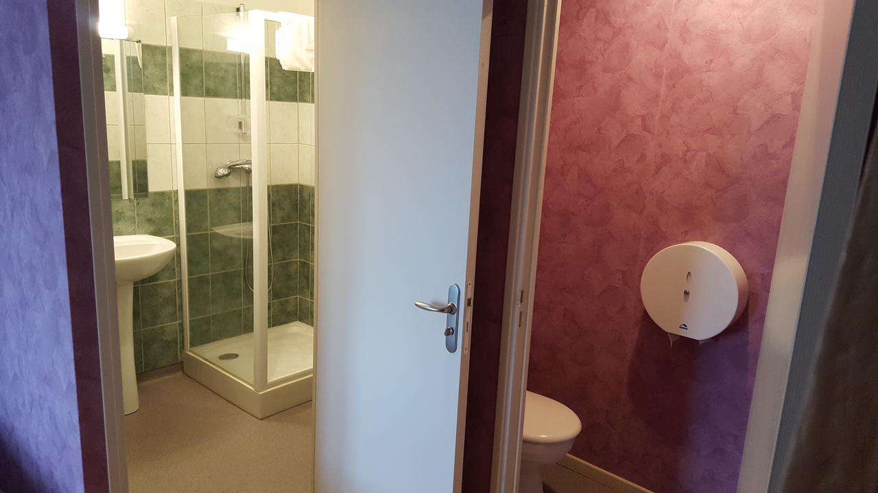 Auberge Le Cheylet Apchon Exteriér fotografie